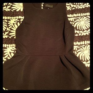 Attention peplum ribbed top